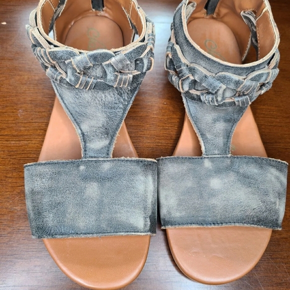 Sandals - Picture 6 of 8